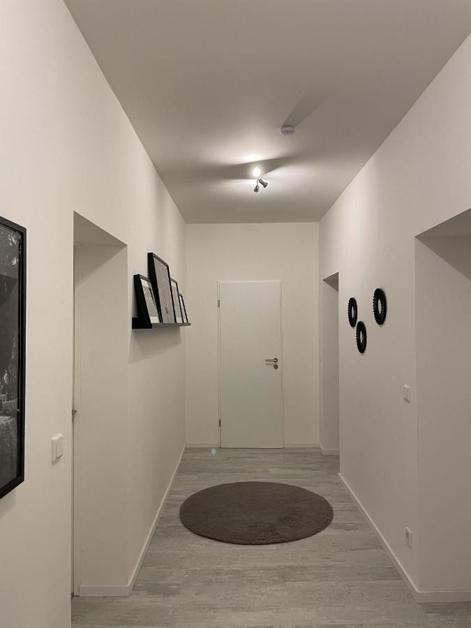 Place To Sleep - Kassel: Direkt An Der Uni Exterior photo